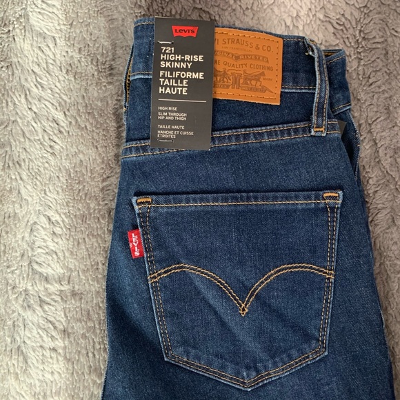 NWT Levi’s High Rise Skinny Jeans - Sz 25 - Picture 4 of 7